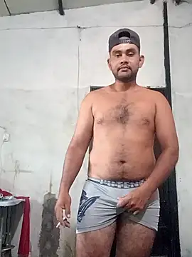 Snapshot of travieso2893 chatting on March 17, 2026, 11:24 am travieso2893 online show from March 17, 2026, 11:24 am