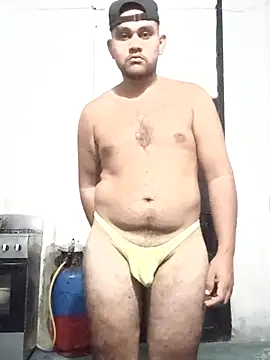 Snapshot of travieso2893 chatting on March 5, 2026, 2:52 am travieso2893 online show from March 5, 2026, 2:52 am