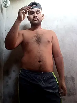 Snapshot of travieso2893 chatting on March 7, 2026, 11:16 am travieso2893 online show from March 7, 2026, 11:16 am