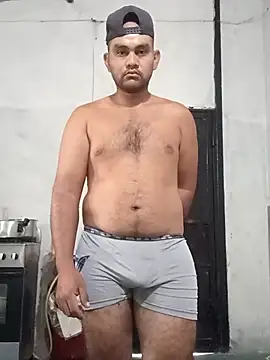 Snapshot of travieso2893 chatting on March 6, 2026, 11:27 am travieso2893 online show from March 6, 2026, 11:27 am