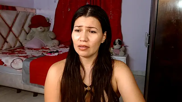 nahomi star model online show from March 4, 2025, 3:22 am