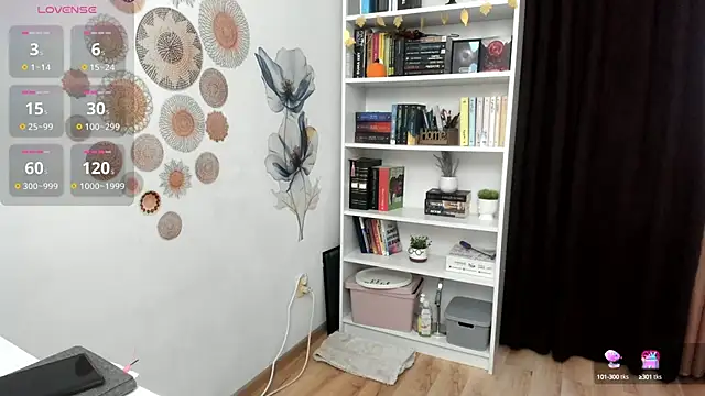 CrissNight online show from September 12, 2025, 8:03 am