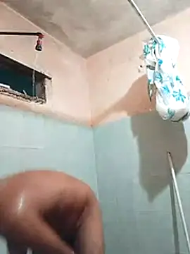 Roysitobebe  online show from October 25, 2025, 9:04 pm