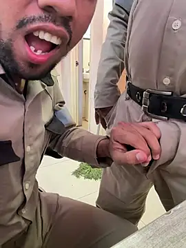 EnriquePersian197 online show from March 13, 2025, 10:32 pm