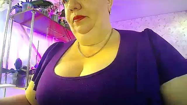  Sweet Woman online show from April 29, 2026, 5:00 am