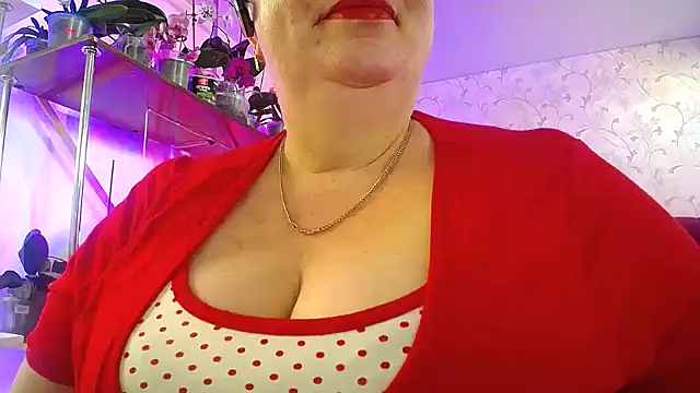  Sweet Woman online show from May 3, 2026, 7:57 am
