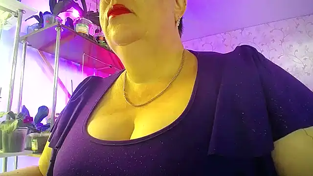  Sweet Woman online show from July 4, 2026, 5:58 am