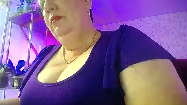  Sweet Woman online show from July 13, 2026, 9:30 am
