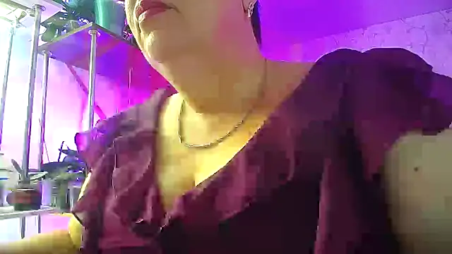  Sweet Woman online show from September 18, 2025, 4:15 am