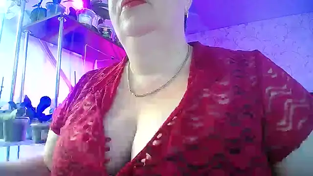  Sweet Woman online show from July 19, 2026, 5:05 am
