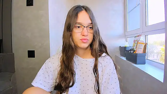 fancy bunny online show from October 1, 2025, 6:07 am