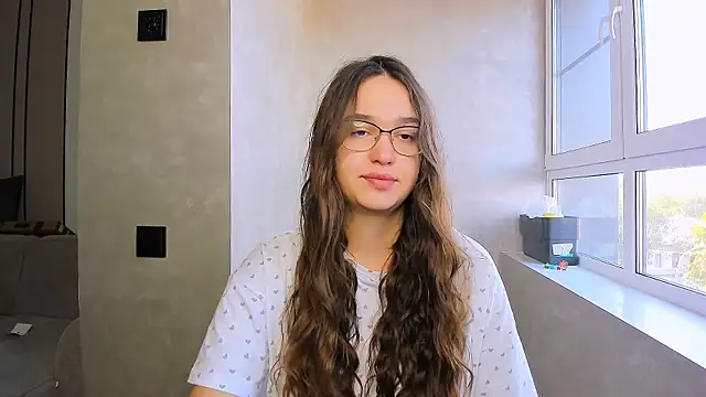 fancy bunny online show from September 29, 2025, 6:42 am