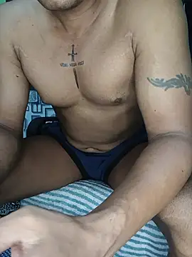 loveboyrp online show from July 17, 2026, 3:04 am