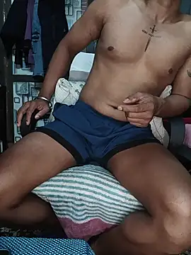 loveboyrp online show from July 15, 2026, 3:02 am