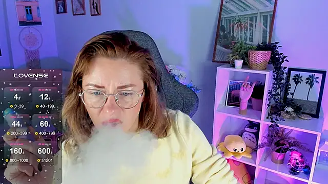 LadyIzabel online show from March 8, 2025, 2:34 am