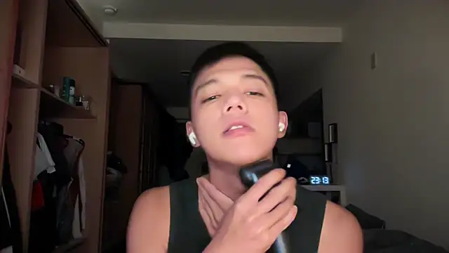 dddddddlii online show from October 19, 2025, 3:15 pm