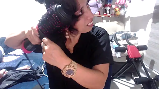 sexy mary 69 online show from October 3, 2025, 11:50 pm