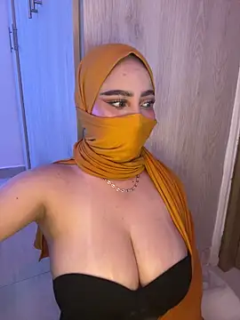 amaal  online show from November 24, 2025, 8:20 pm