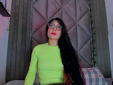 BriaConner  online show from August 7, 2026, 3:01 am