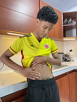 Masterikee online show from September 16, 2025, 7:59 pm