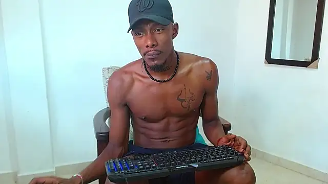 Snapshot of Darick_brown chatting on September 29, 2025, 7:19 pm Darick brown online show from September 29, 2025, 7:19 pm