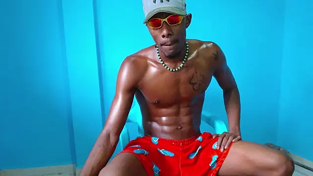 Snapshot of Darick_brown chatting on December 18, 2025, 3:38 pm Darick brown online show from December 18, 2025, 3:38 pm