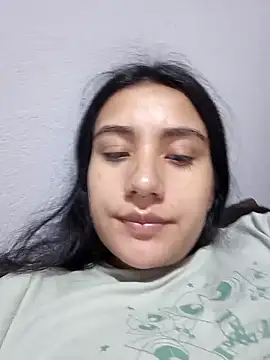 Hellen Alex online show from May 13, 2026, 2:24 pm