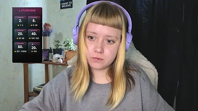 June shy0 online show from September 27, 2025, 7:03 am