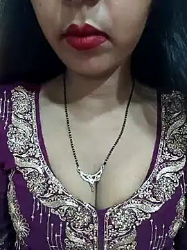 Snapshot of Sharmila-Singh chatting on August 3, 2026, 7:49 am Sharmila-Singh online show from August 3, 2026, 7:49 am
