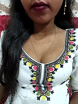 Snapshot of Sharmila-Singh chatting on May 17, 2026, 7:36 pm Sharmila-Singh online show from May 17, 2026, 7:36 pm