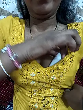 Snapshot of Sharmila-Singh chatting on May 26, 2026, 7:28 am Sharmila-Singh online show from May 26, 2026, 7:28 am