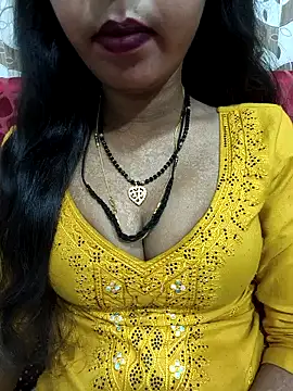 Snapshot of Sharmila-Singh chatting on June 9, 2026, 11:00 am Sharmila-Singh online show from June 9, 2026, 11:00 am