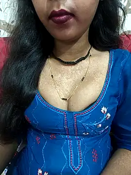 Snapshot of Sharmila-Singh chatting on June 12, 2026, 10:02 am Sharmila-Singh online show from June 12, 2026, 10:02 am