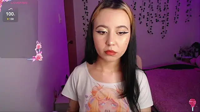 Snapshot of Sunset_pink chatting on December 20, 2024, 3:47 am Sunset pink online show from December 20, 2024, 3:47 am