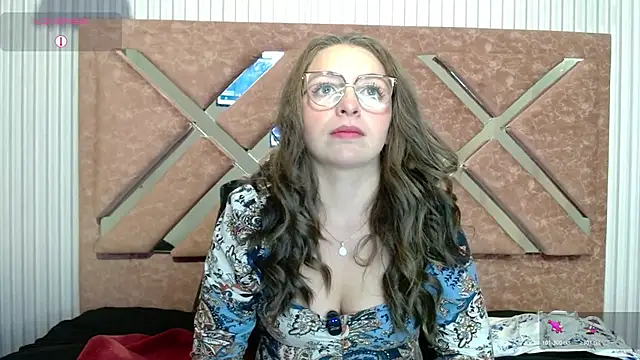  isaabellaa online show from May 30, 2026, 3:28 pm