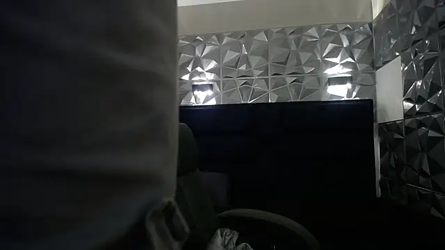  isaabellaa online show from June 25, 2026, 2:44 pm