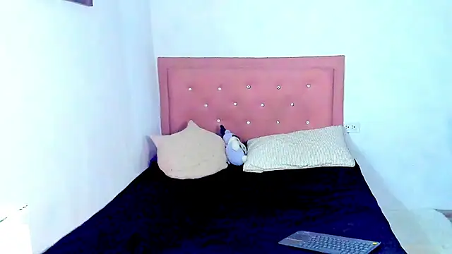 Criss Ariana online show from September 18, 2025, 11:08 pm