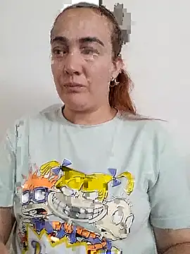 skayhot  online show from January 17, 2026, 4:32 pm