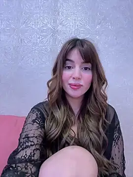 Hot malak online show from May 7, 2026, 9:18 pm