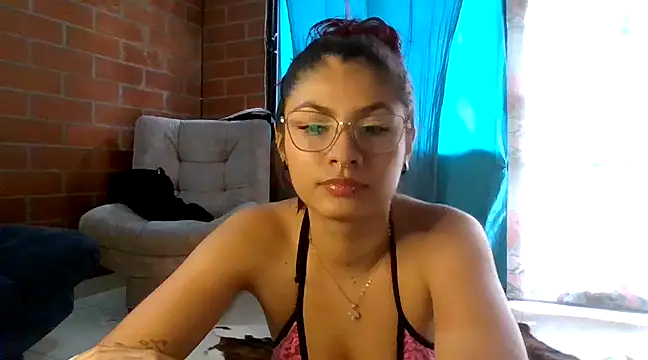 hanna beili online show from March 12, 2025, 6:22 pm