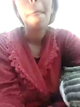 7alawa-44 online show from February 5, 2025, 6:26 pm