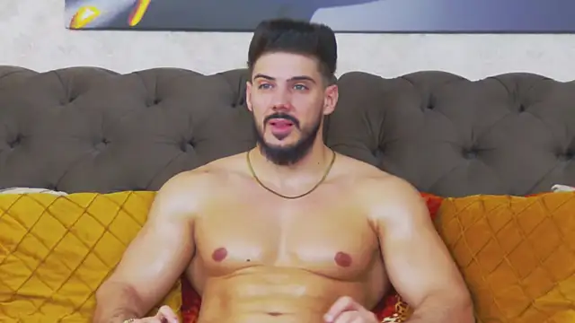 Snapshot of DustinKeent chatting on February 17, 2026, 6:11 am DustinKeent online show from February 17, 2026, 6:11 am