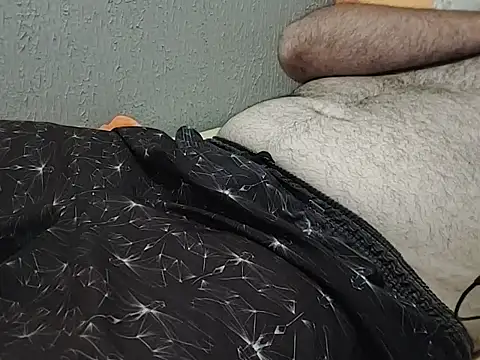 Snapshot of mfreitas005 chatting on December 5, 2025, 2:21 am mfreitas005 online show from December 5, 2025, 2:21 am