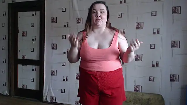 TasyaBigTTs online show from February 17, 2026, 12:02 pm