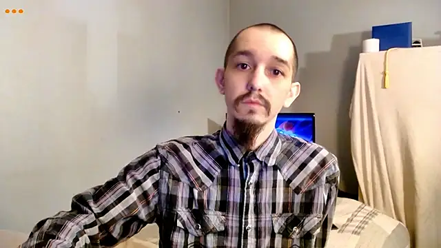 Snapshot of VanceFontaine chatting on March 18, 2026, 7:11 am VanceFontaine online show from March 18, 2026, 7:11 am