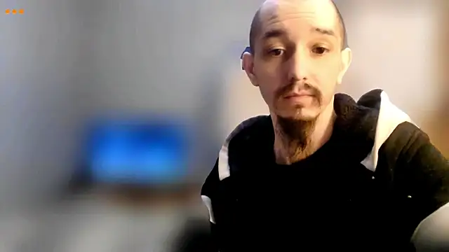 Snapshot of VanceFontaine chatting on March 15, 2026, 3:35 am VanceFontaine online show from March 15, 2026, 3:35 am