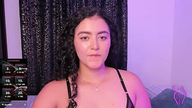 Adhara-zanne online show from March 4, 2025, 3:11 am