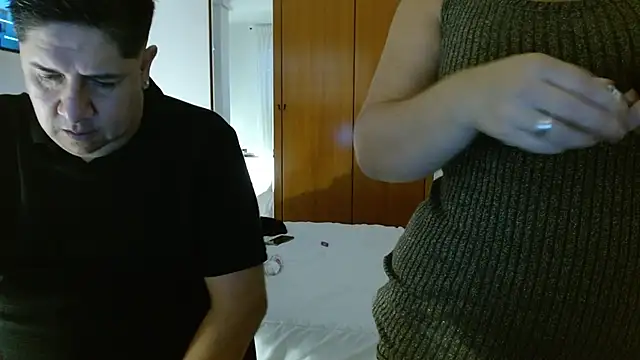 THIAGOEVA online show from September 11, 2025, 3:12 pm