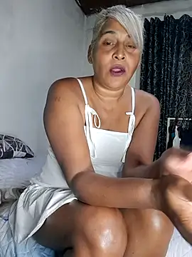 Goodgirlsue 77 online show from June 10, 2026, 2:18 pm