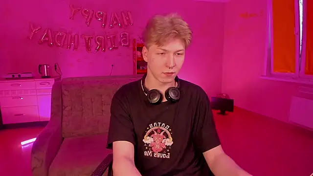 TheMikeSever online show from March 21, 2025, 11:33 am